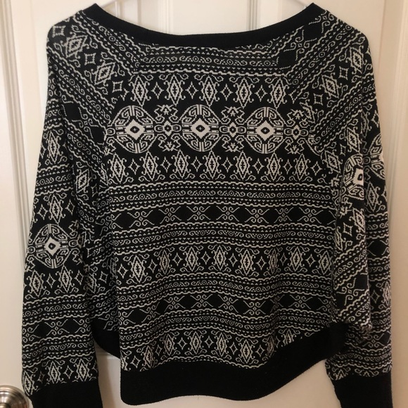 Black and White Sweater! - Picture 3 of 3